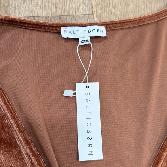 NWT Baltic Born Meghan Velvet Wrap Maxi Dress Spice Rust Brown Size XXXL or 3X - Picture 5 of 11
